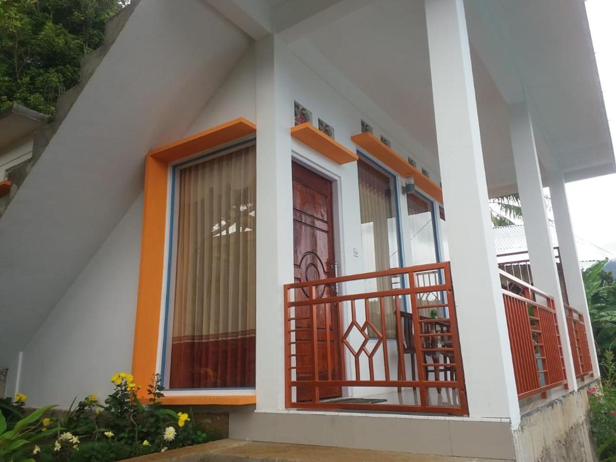Bintang Bungalow Tour & Travel Kelimutu Exterior foto